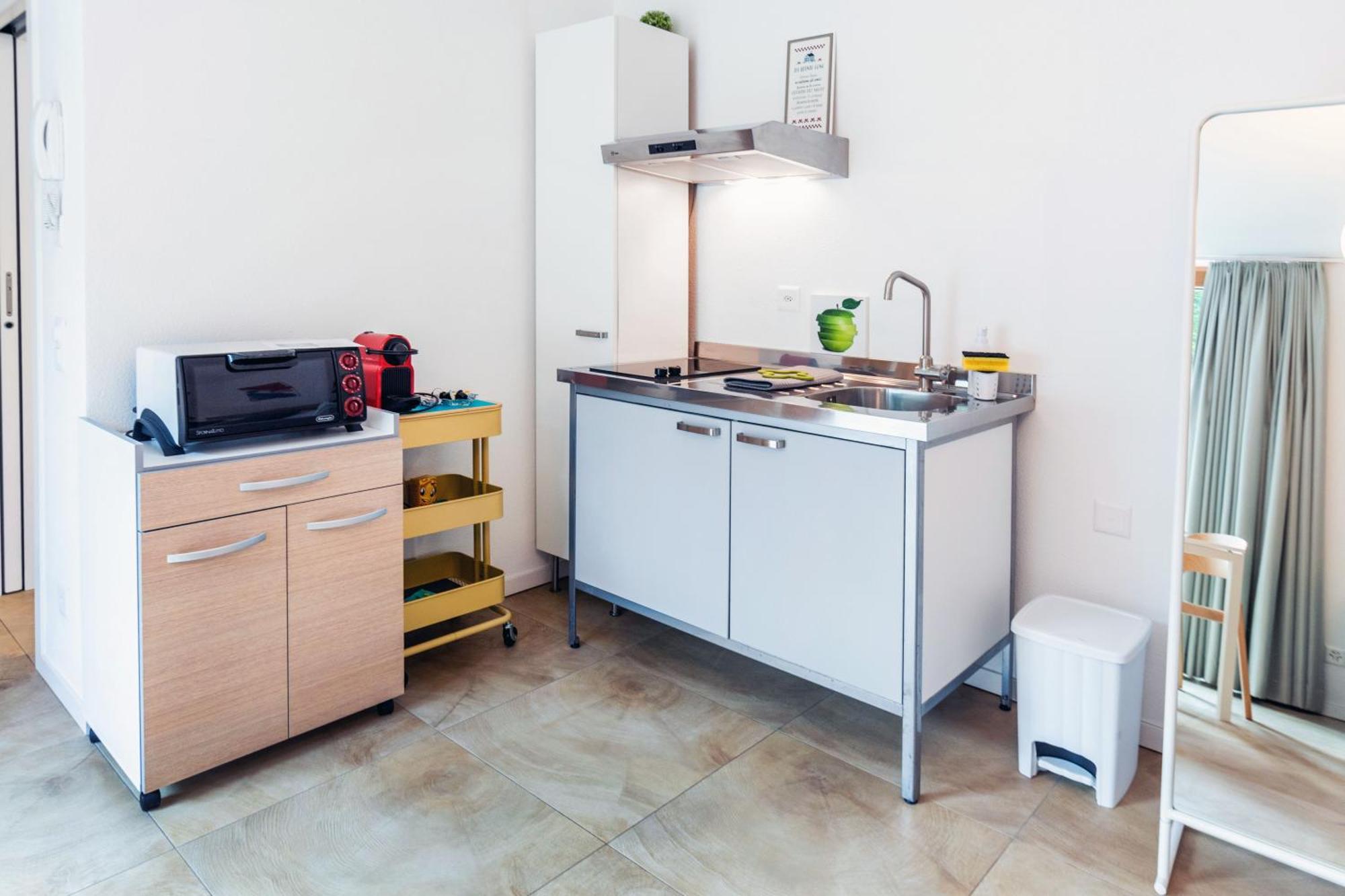 Easy Flat Vezia, Indipendent Entrance, Free Parking Apartment Лугано Екстериор снимка