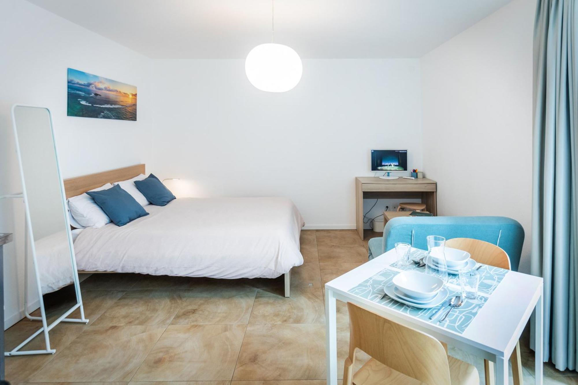 Easy Flat Vezia, Indipendent Entrance, Free Parking Apartment Лугано Стая снимка
