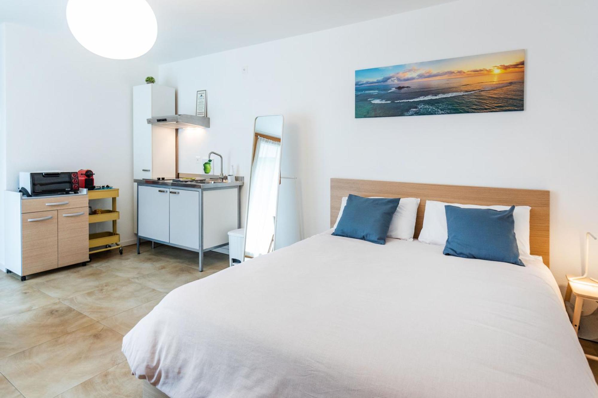 Easy Flat Vezia, Indipendent Entrance, Free Parking Apartment Лугано Стая снимка