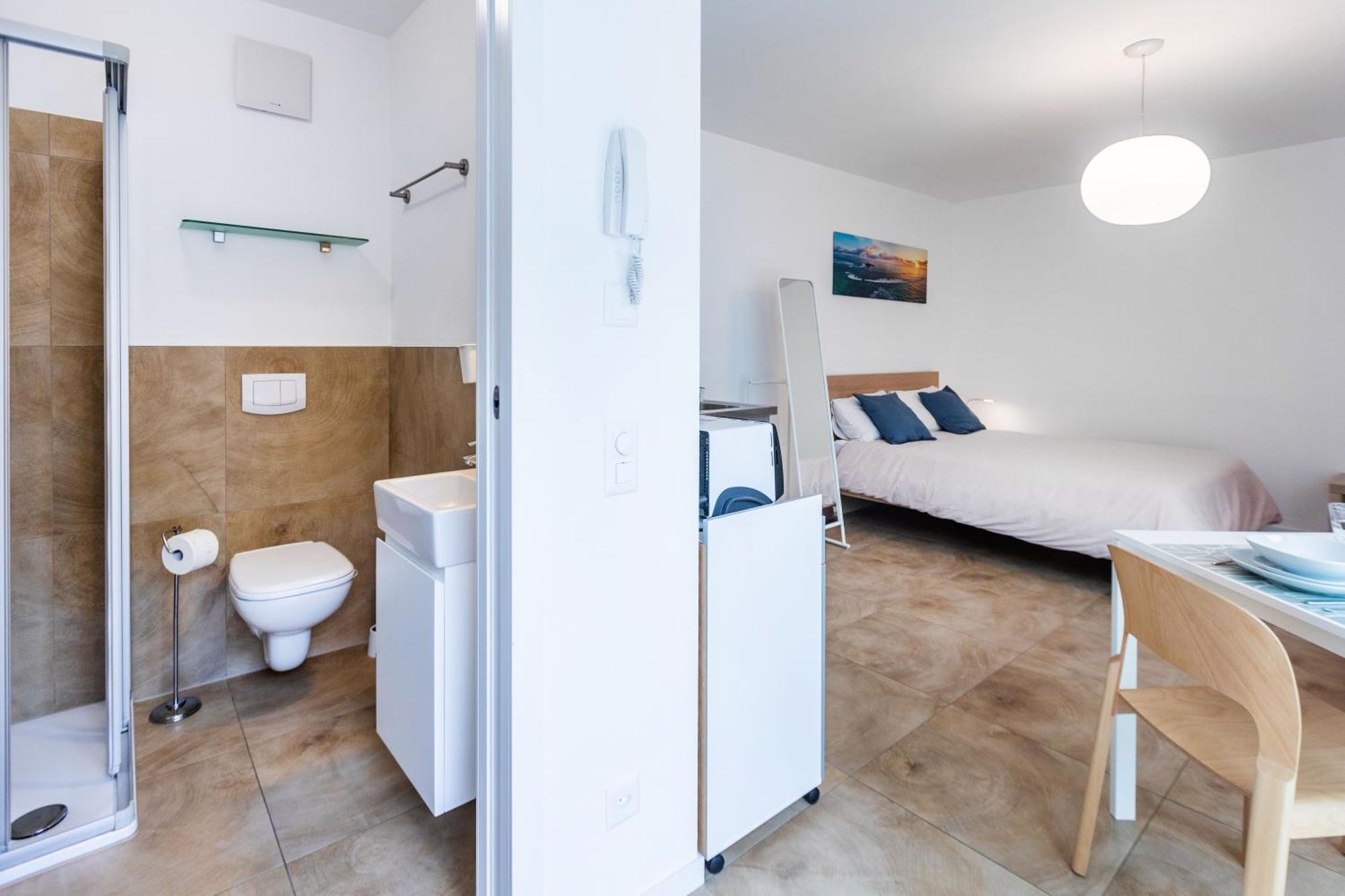 Easy Flat Vezia, Indipendent Entrance, Free Parking Apartment Лугано Стая снимка